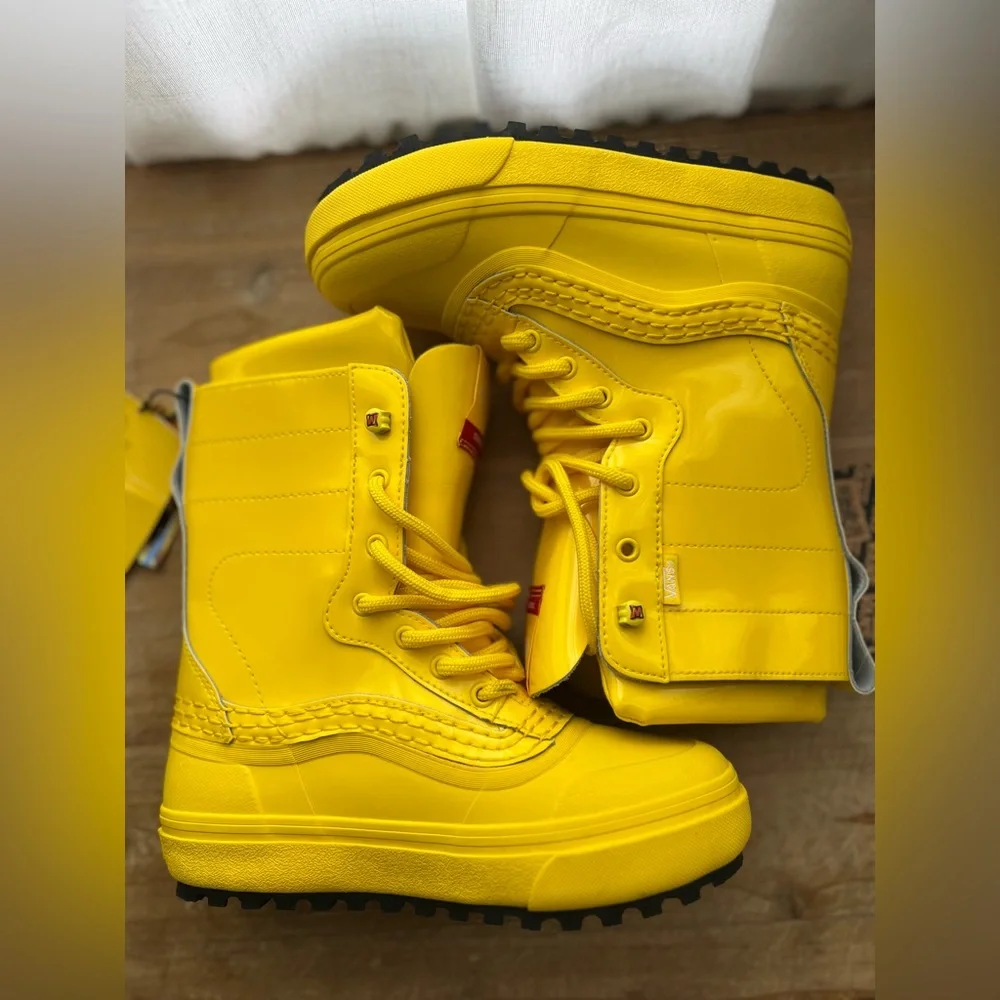 VANS X Tierra Whack U Standard Snow Boot In Cyber Yellow Mens 3.5 New